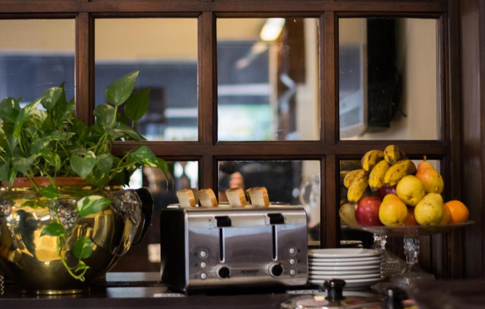 Hotel Vina De Italia Córdoba Ngoại thất bức ảnh