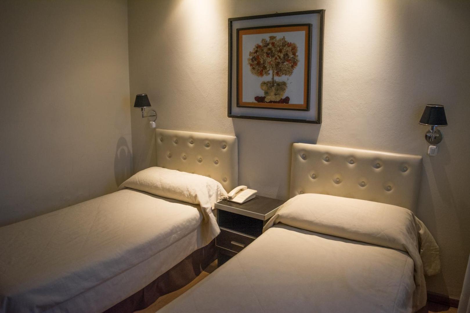 Hotel Vina De Italia Córdoba Ngoại thất bức ảnh