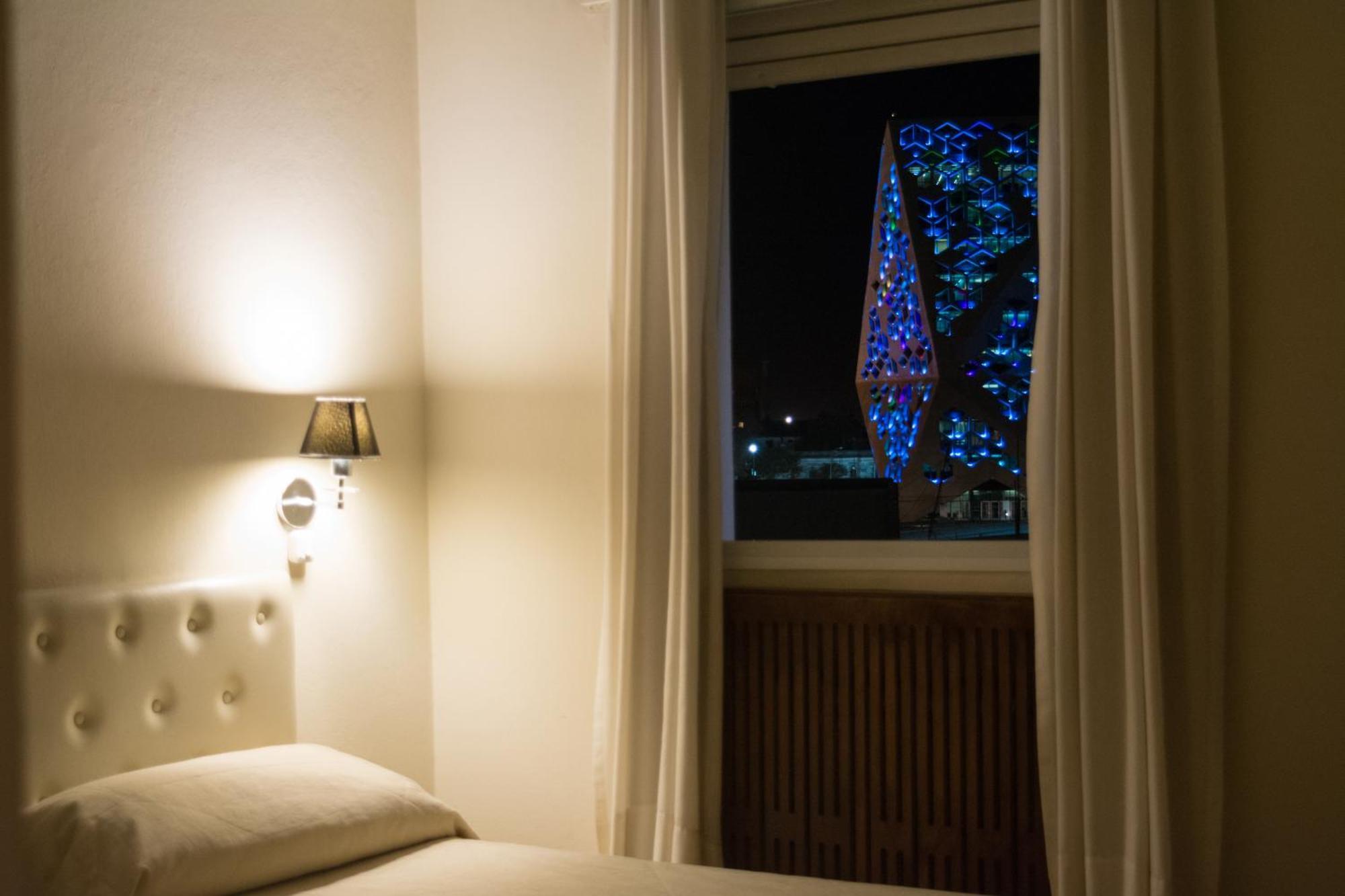 Hotel Vina De Italia Córdoba Ngoại thất bức ảnh