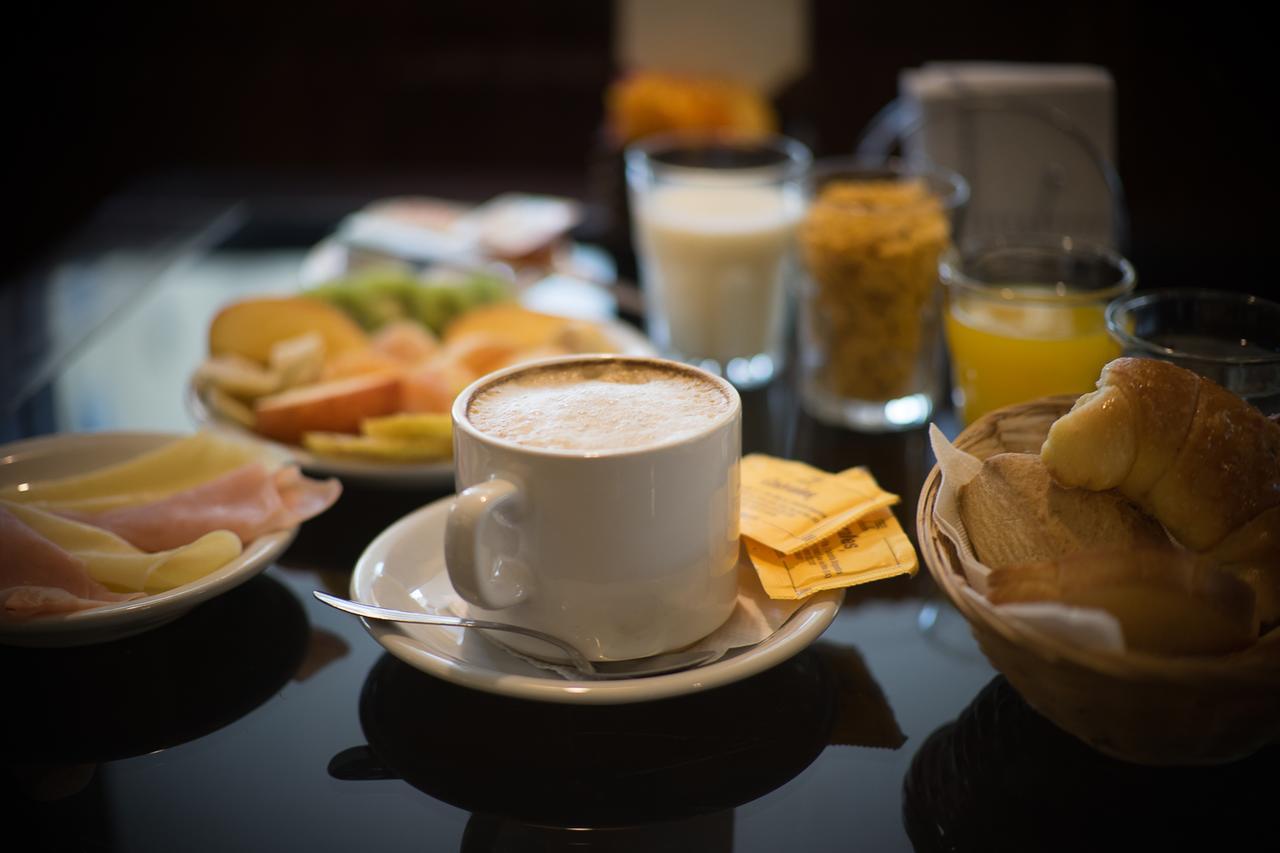 Hotel Vina De Italia Córdoba Ngoại thất bức ảnh
